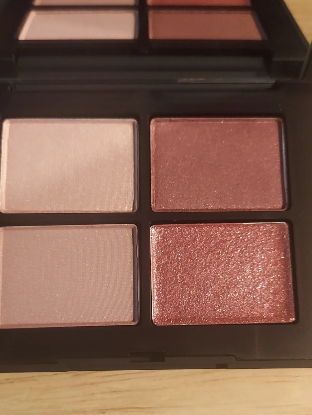 NARS Kuala Lumpur Eyeshadow Palette - Black Compact